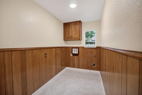 1606 Rosemary Drive Arlington TX 76014