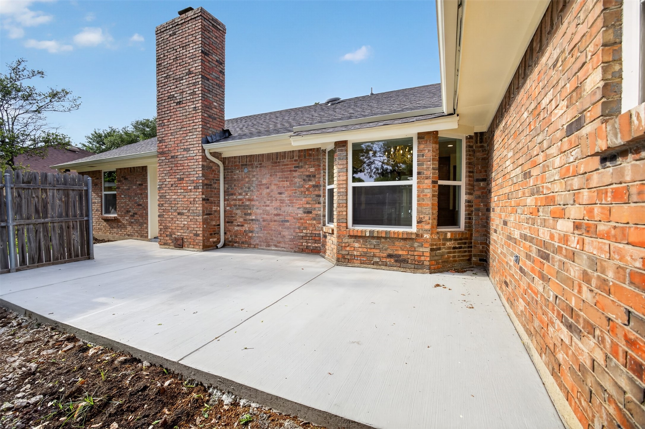 1606 Rosemary Drive Arlington TX 76014