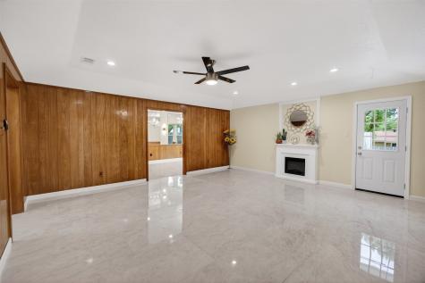 1606 Rosemary Drive Arlington TX 76014