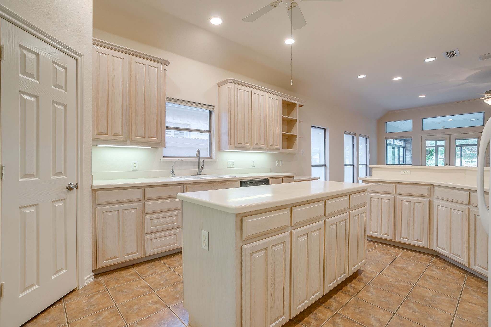 7112 White Tail Trail Fort Worth TX 76132
