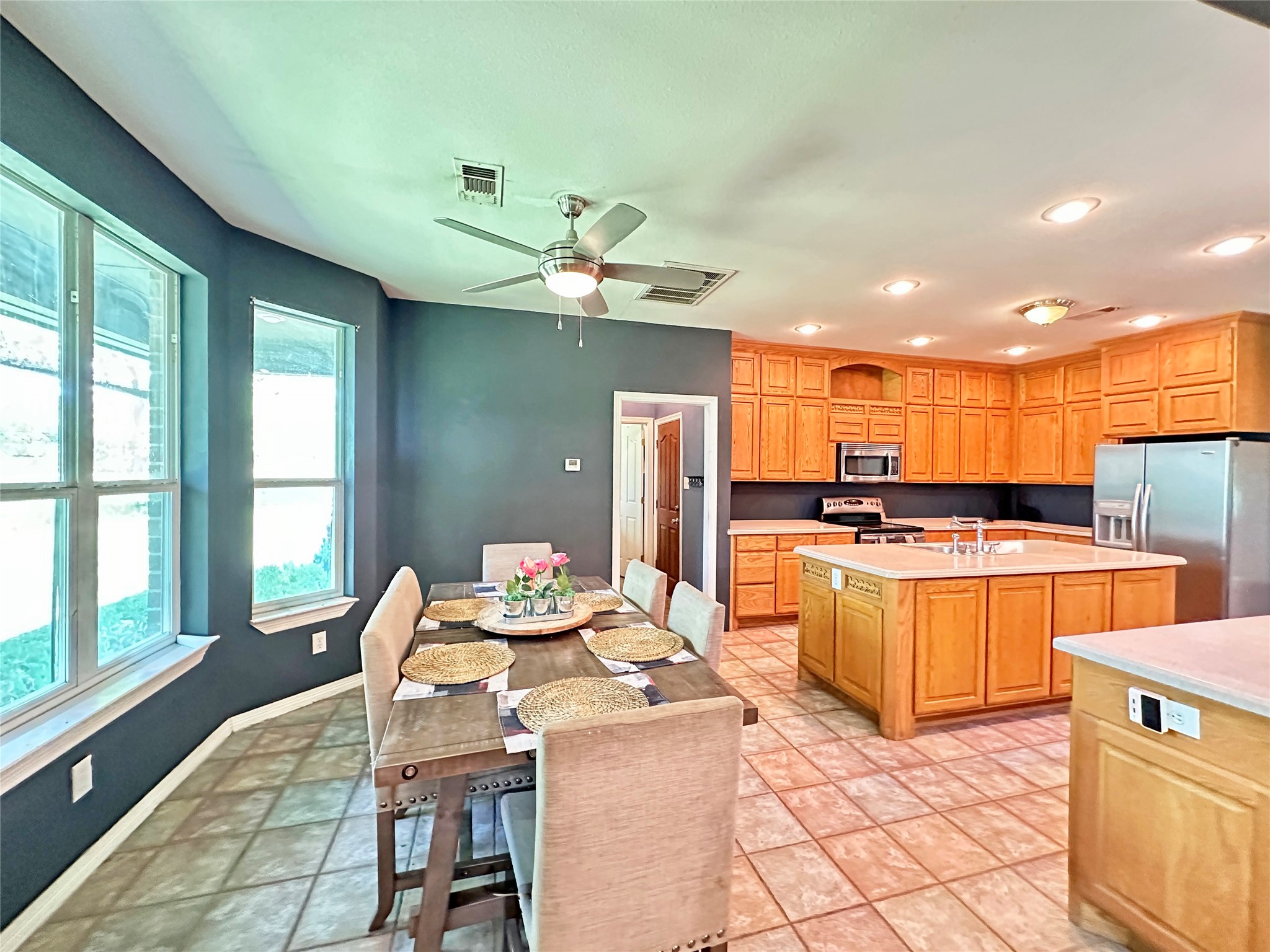 655 Saint Clair Road Ennis TX 75119