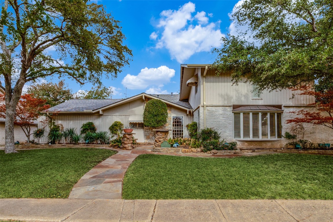 3791 Crown Shore Drive Dallas TX 75244