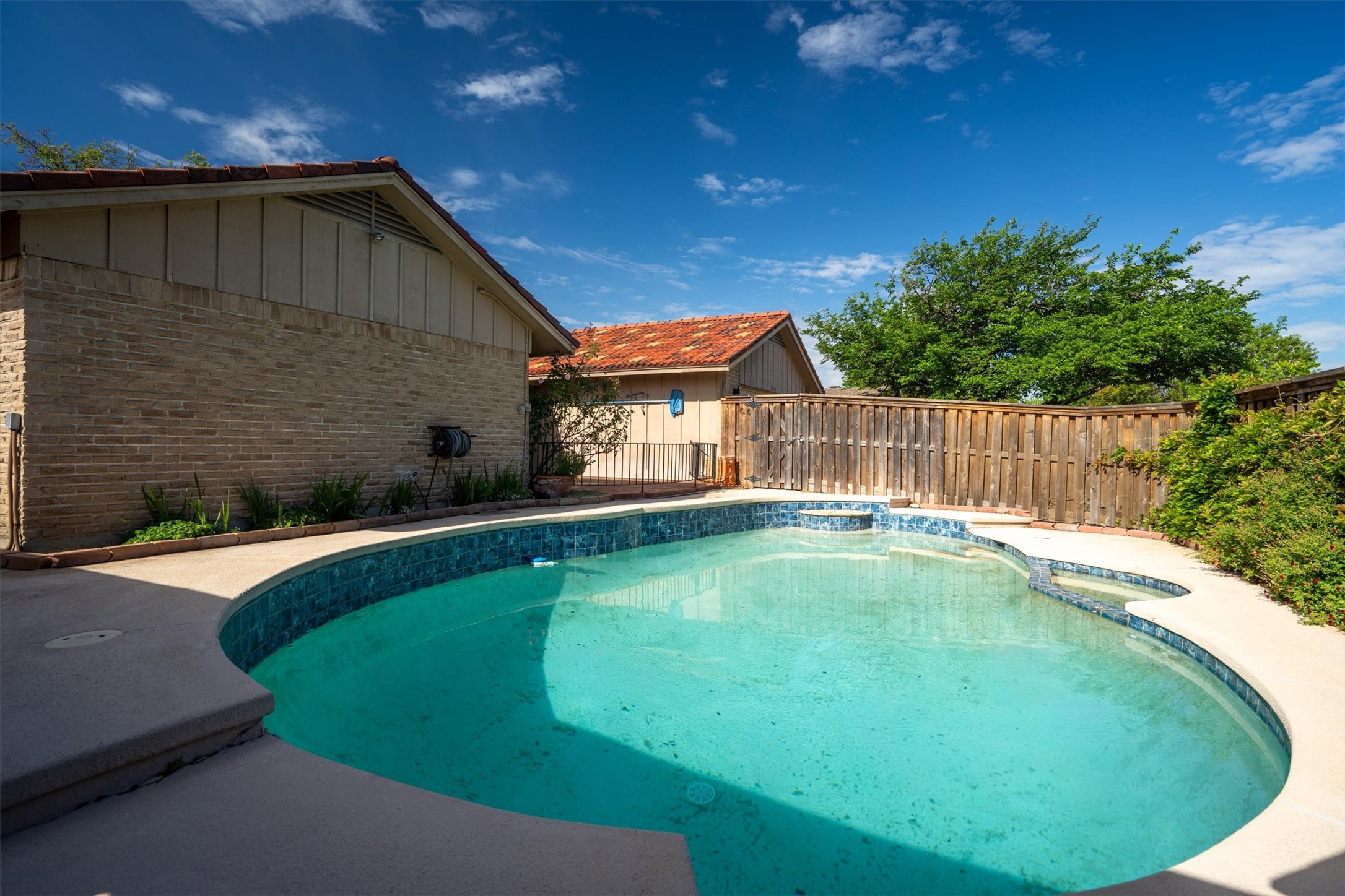 2121 Sunrise Trail Richardson TX 75081