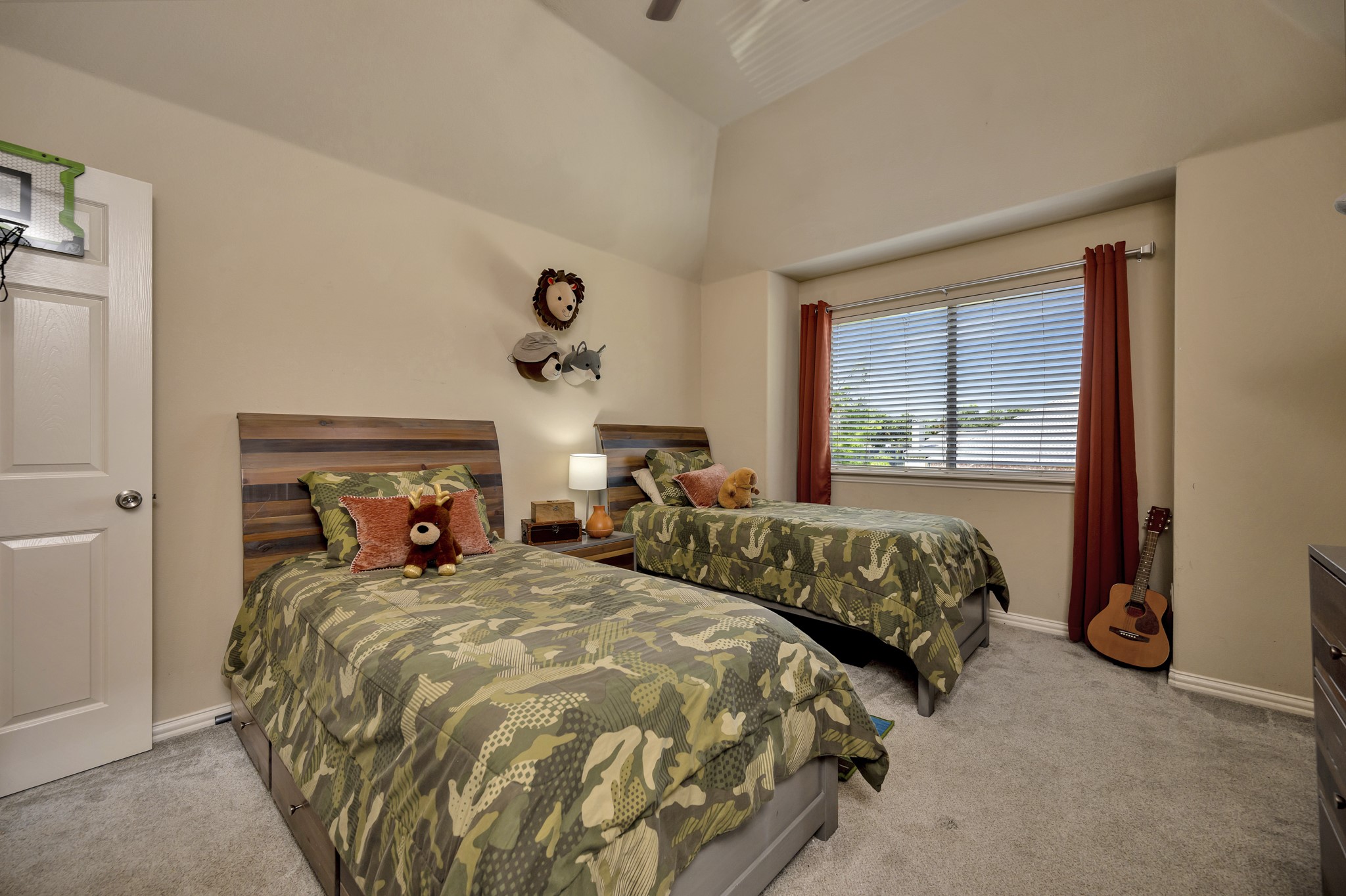 700 N Paradise Cove Shady Shores TX 76208