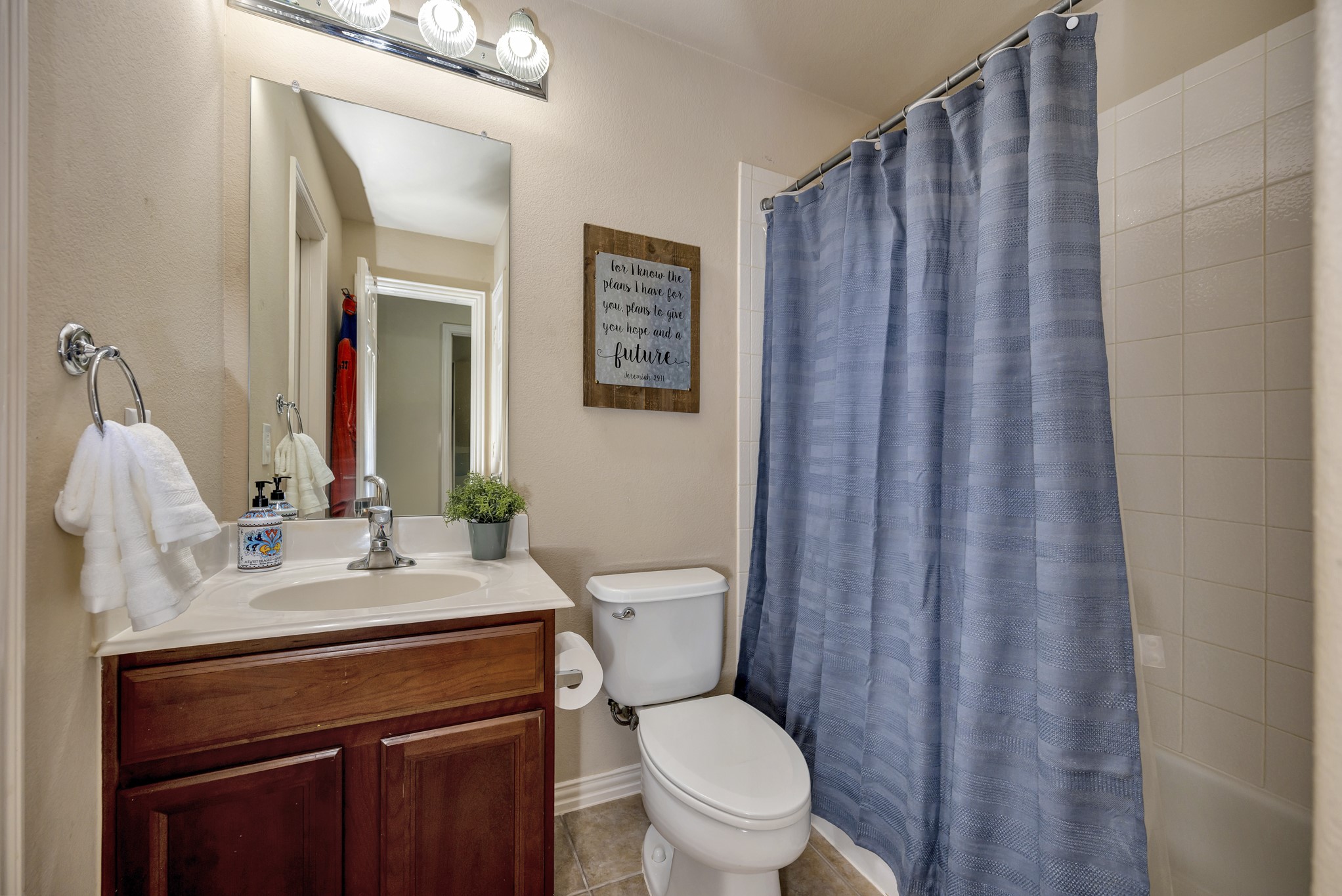 700 N Paradise Cove Shady Shores TX 76208
