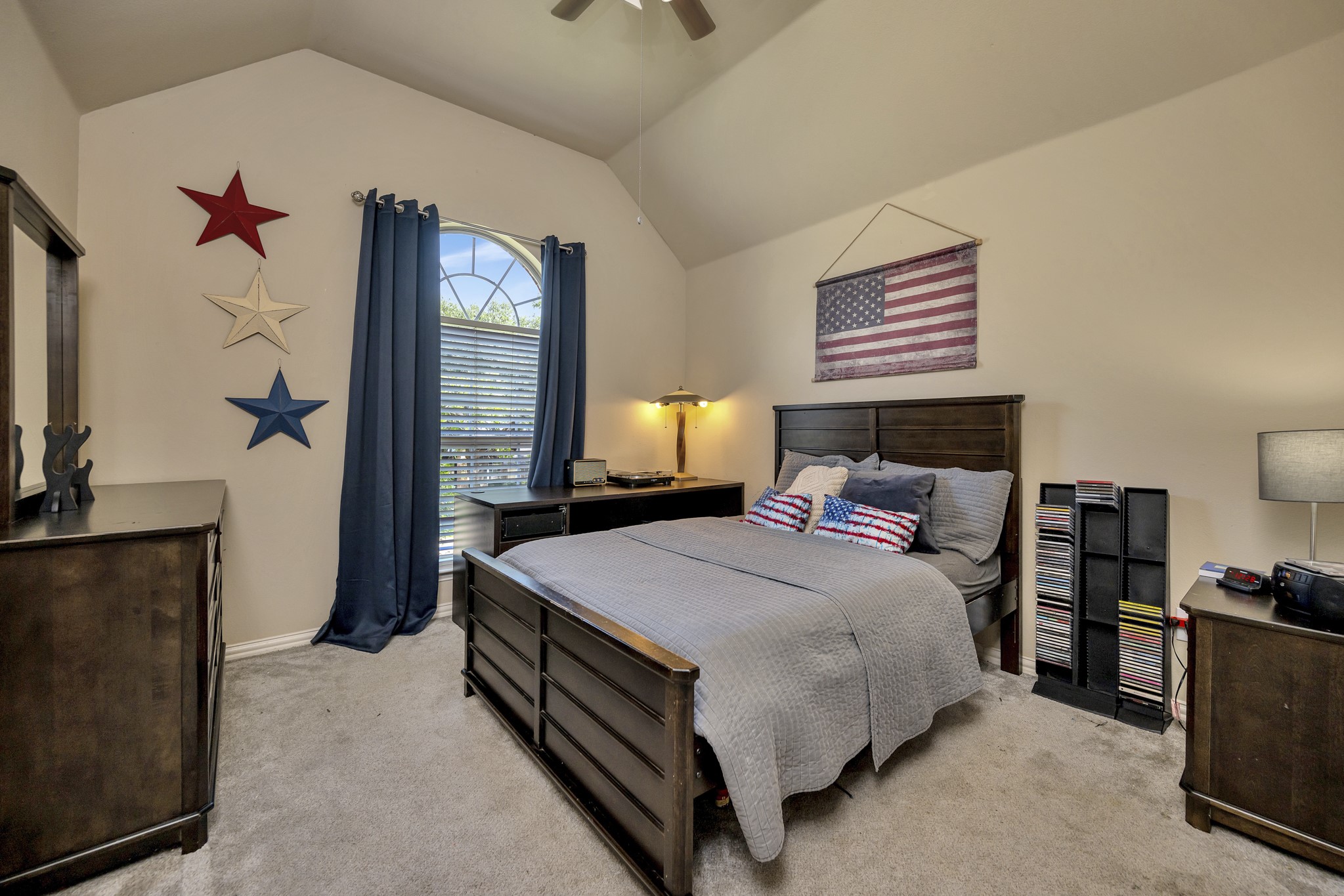 700 N Paradise Cove Shady Shores TX 76208