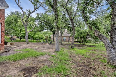 700 N Paradise Cove Shady Shores TX 76208