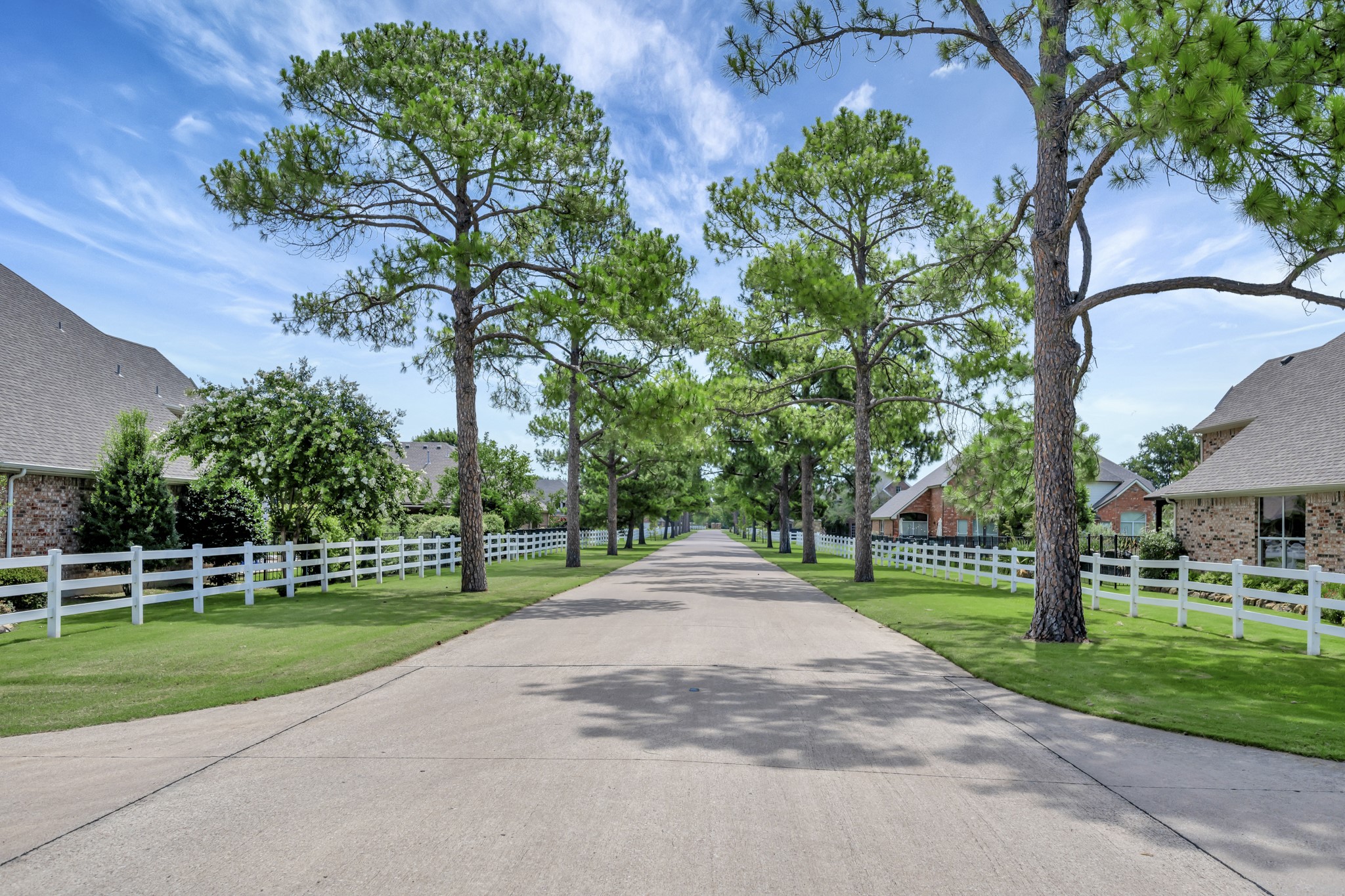 700 N Paradise Cove Shady Shores TX 76208