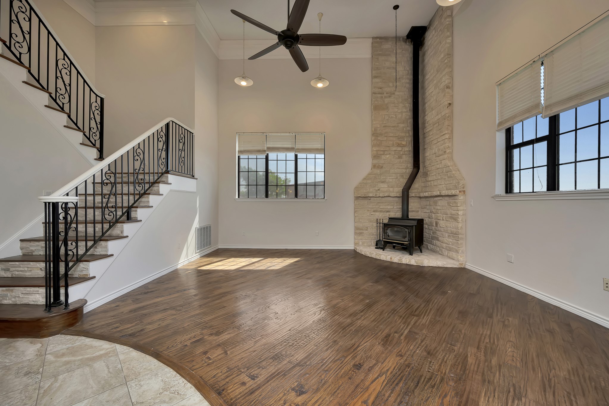 5520 White Settlement Road Weatherford TX 76087