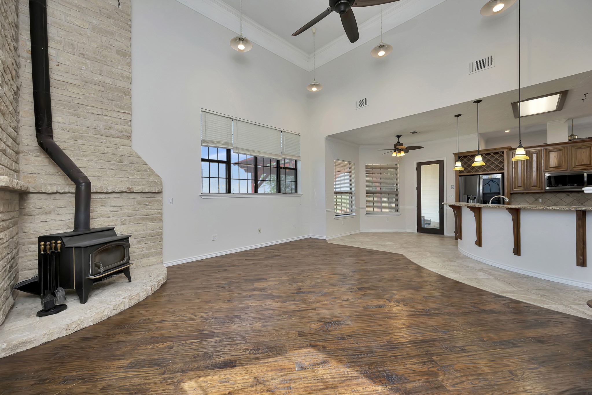 5520 White Settlement Road Weatherford TX 76087