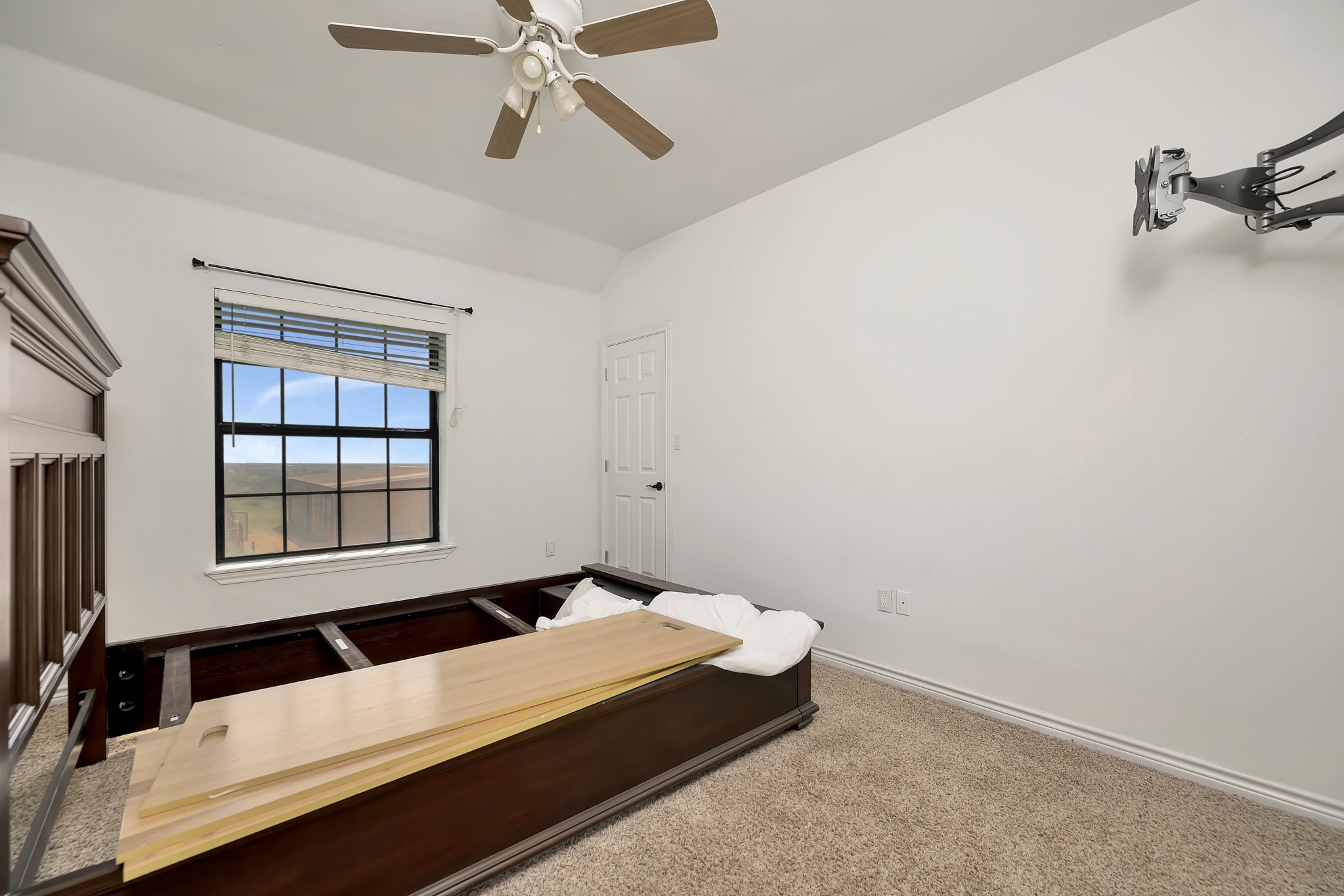 5520 White Settlement Road Weatherford TX 76087