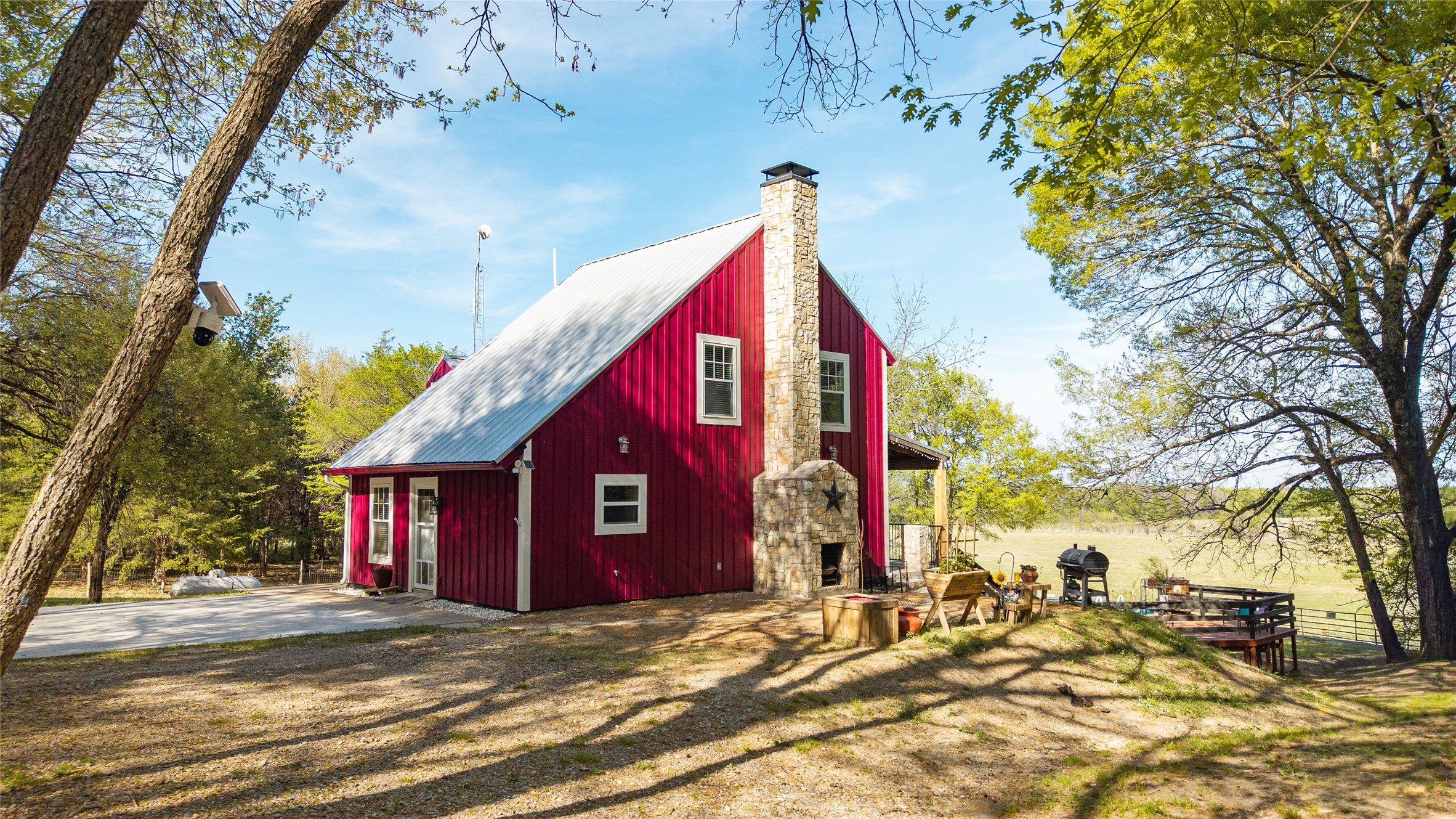 459 County Road 4600 Trenton TX 75490