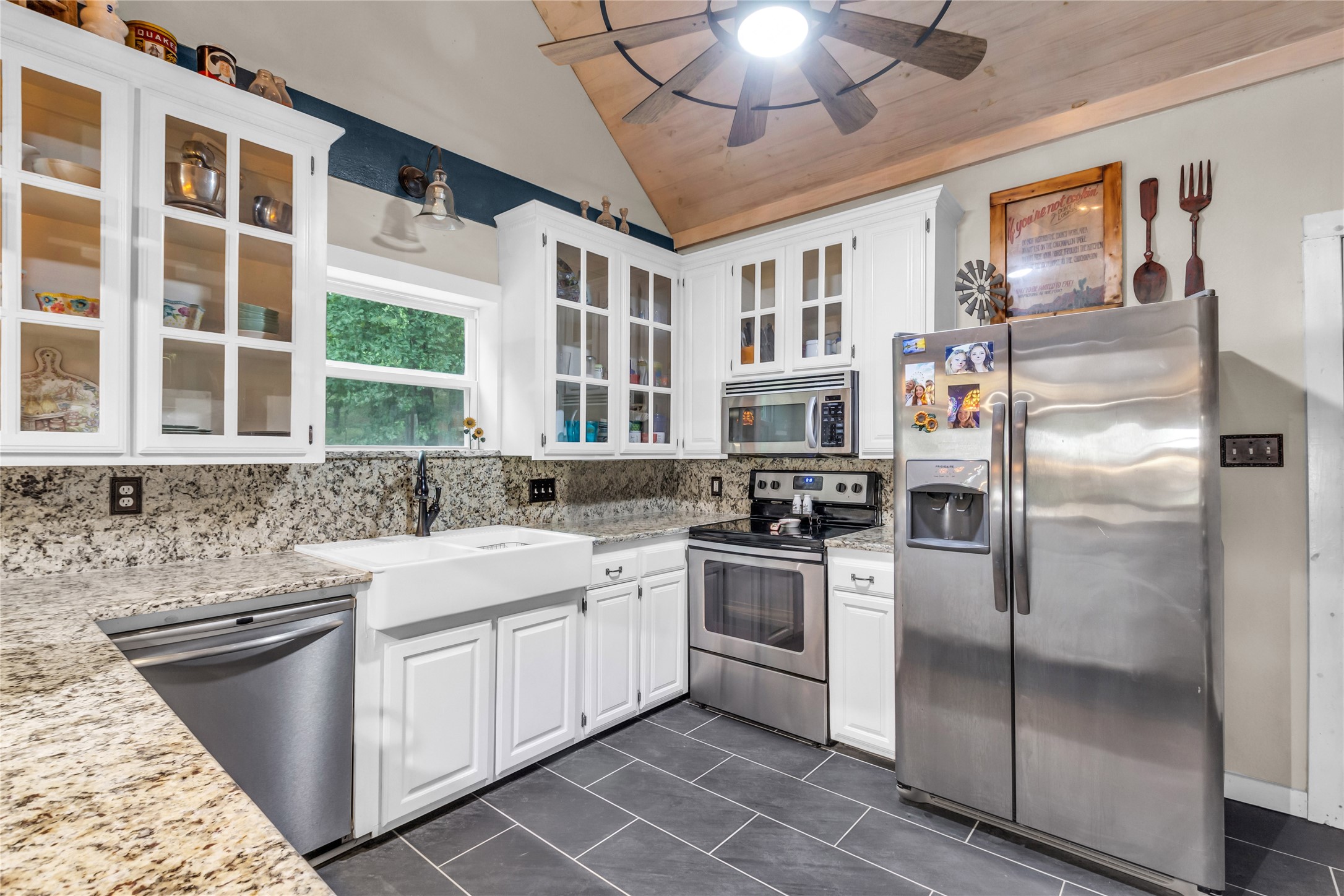 459 County Road 4600 Trenton TX 75490