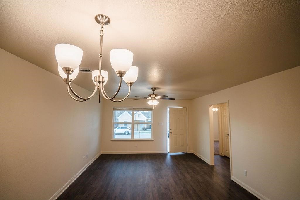 102 Royal Street Cleburne TX 76031