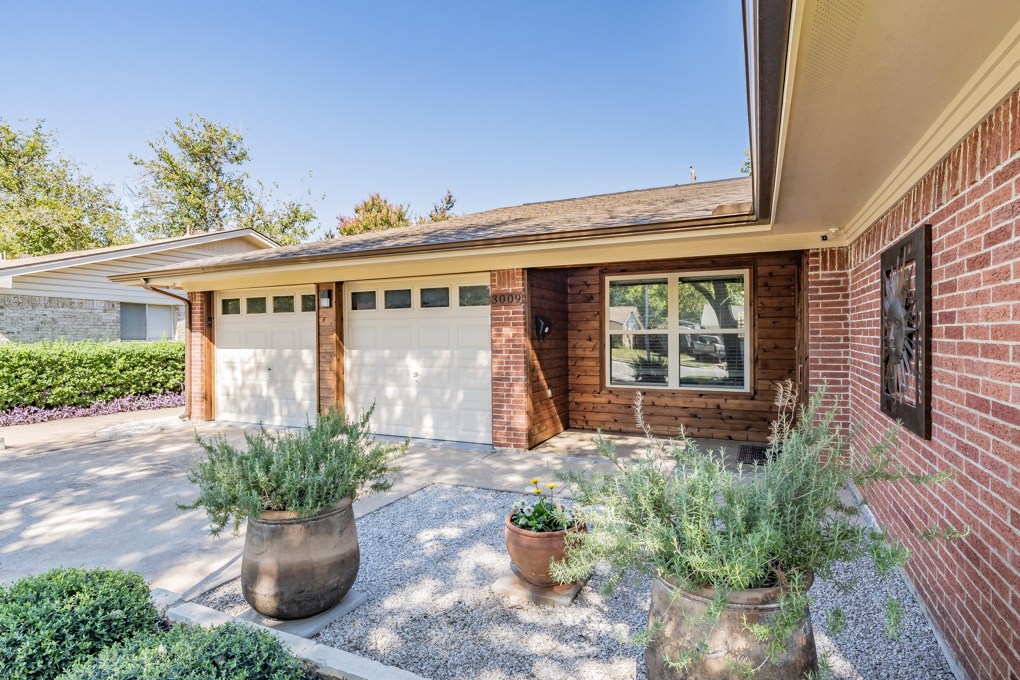 3009 Konet Street Irving TX 75060