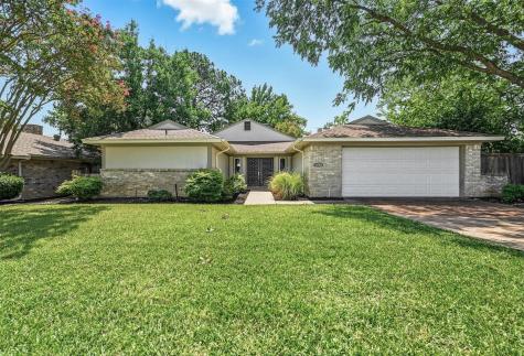 5806 Village Glen Trail Arlington TX 76016