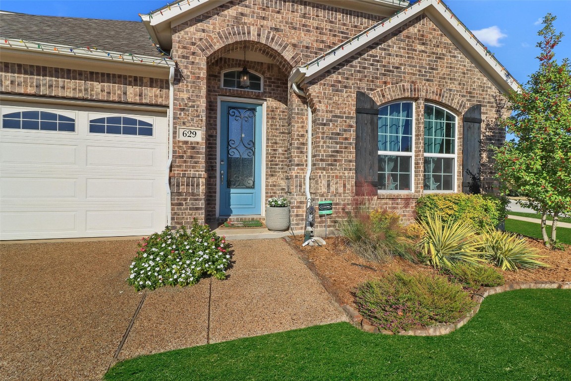 629 Wilmington Lane Aubrey TX 76227