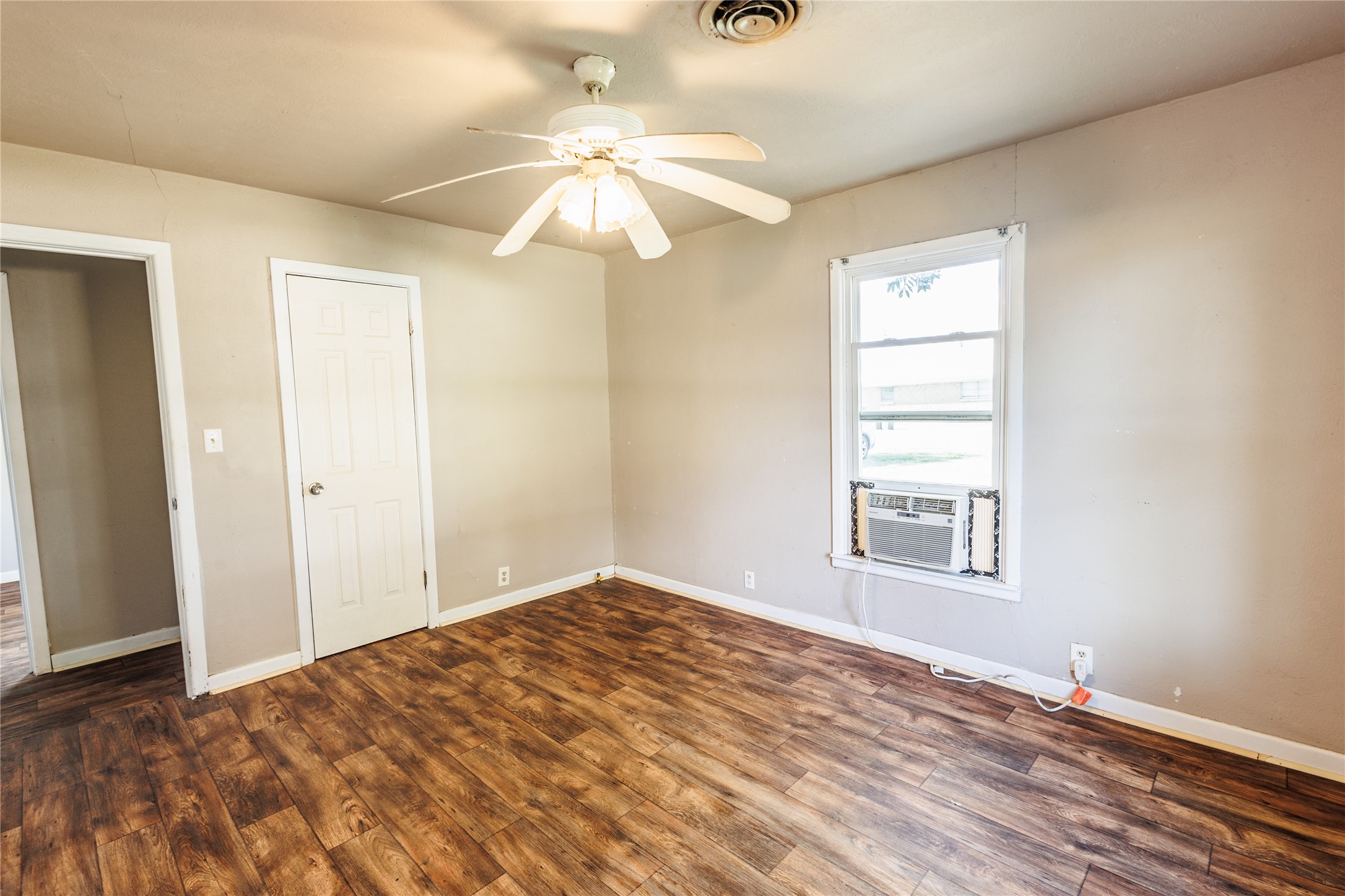 202 N Sycamore Malone TX 76660