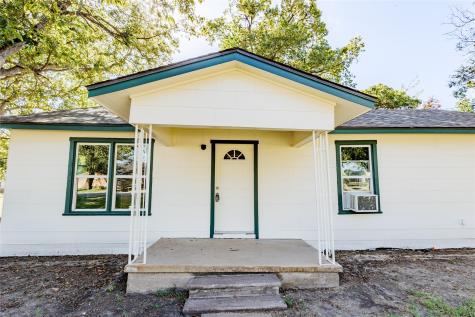 202 N Sycamore Malone TX 76660
