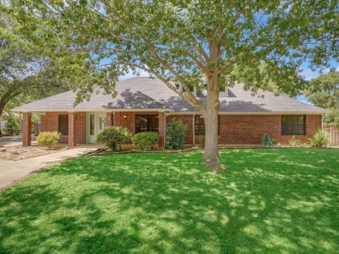 613 Sargent Street Lake Dallas TX 75065