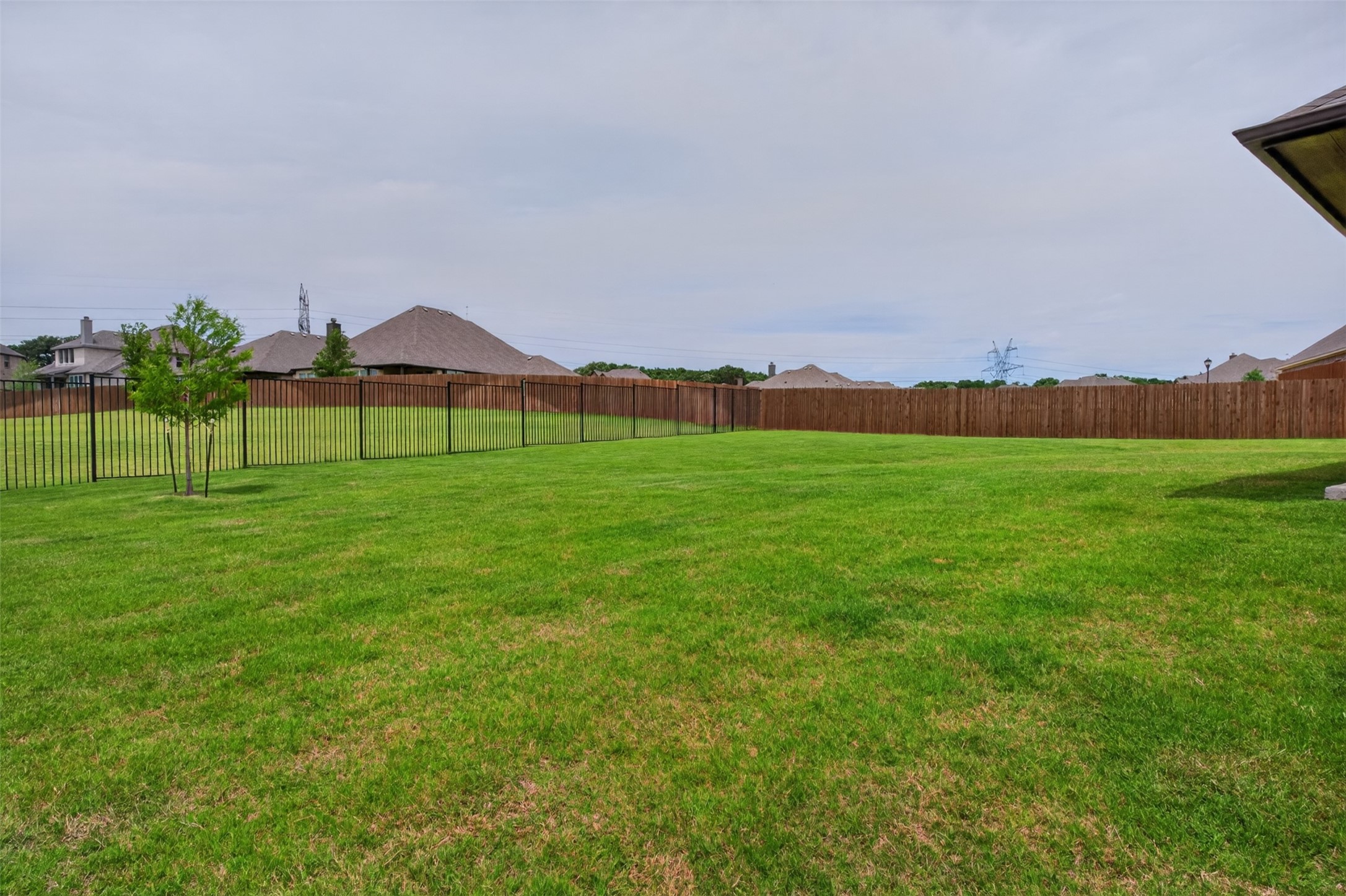 2504 Pinyon Hills Court Burleson TX 76028