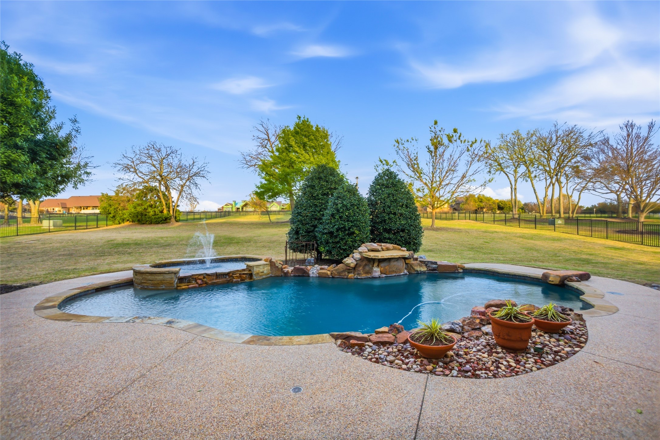 3304 Twin Lakes Drive Celina TX 75078
