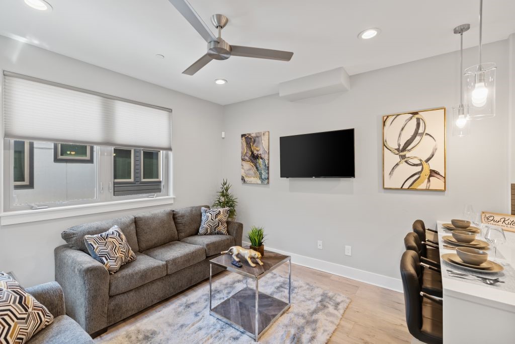 1120 Galveston Avenue Fort Worth TX 76104