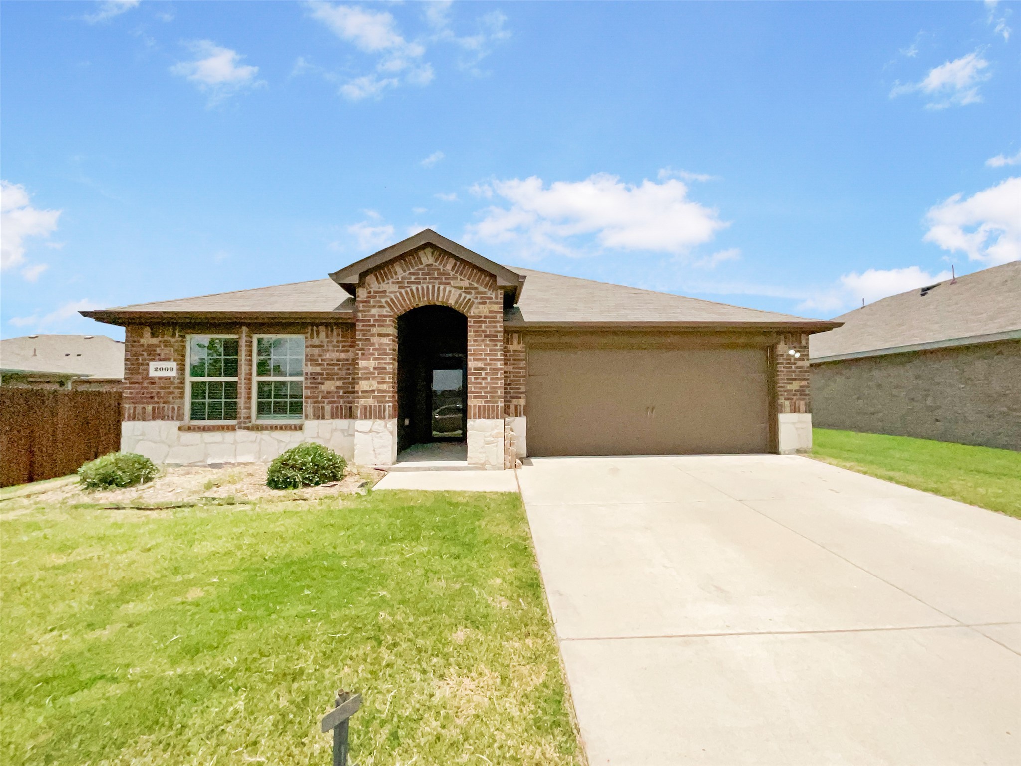 2009 Palestine Oak Drive Royse City TX 75189