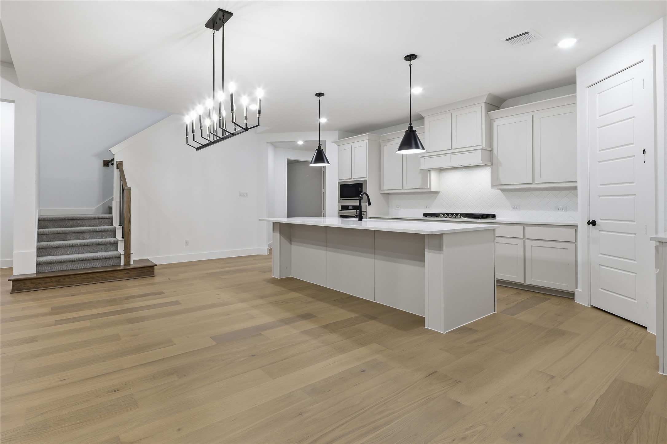 1657 Cedar Elm Way Burleson TX 76028