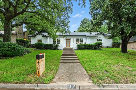 2301 Wood Cliff Court Arlington TX 76012