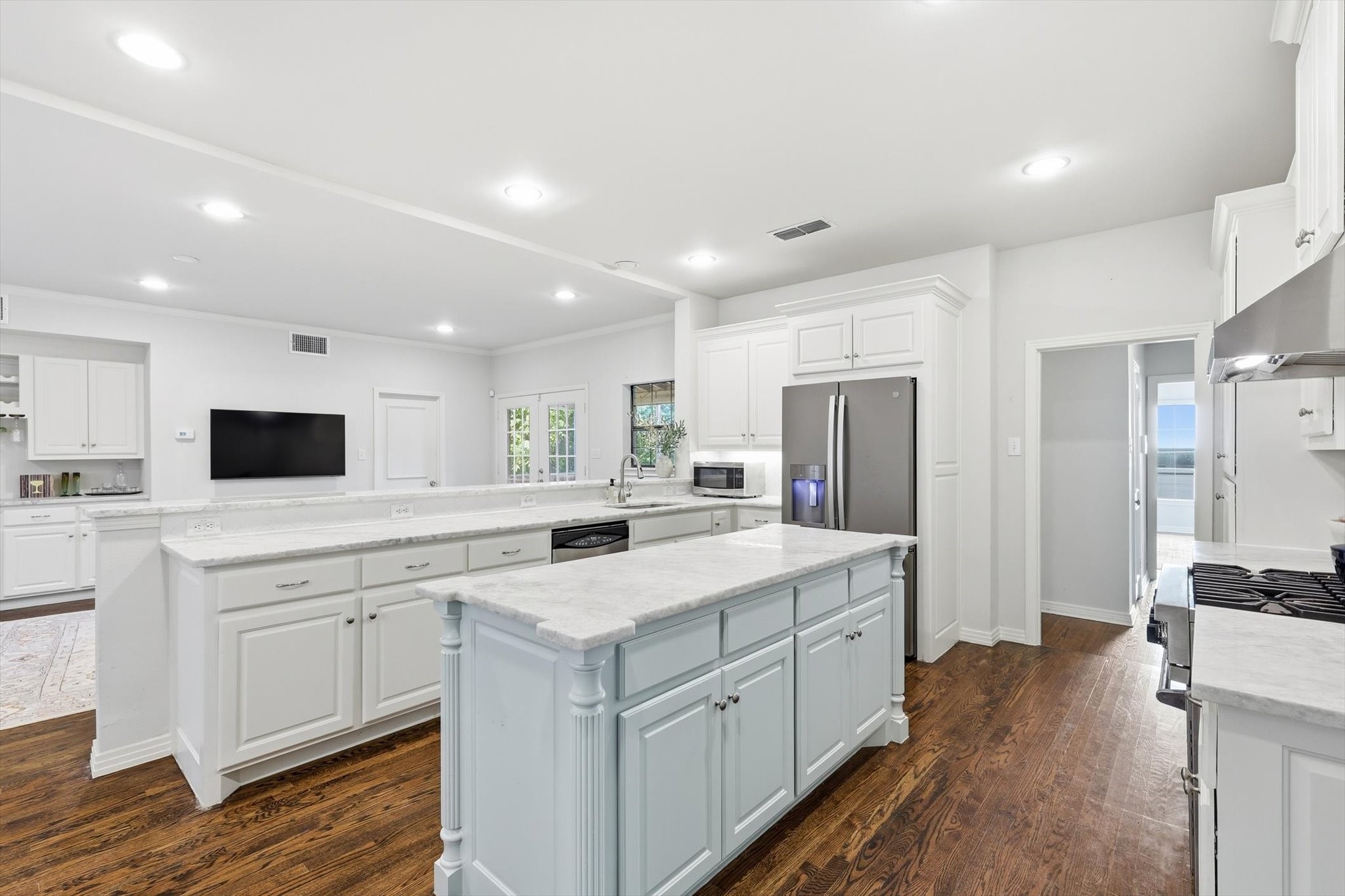 6631 Sunnyland Lane Dallas TX 75214