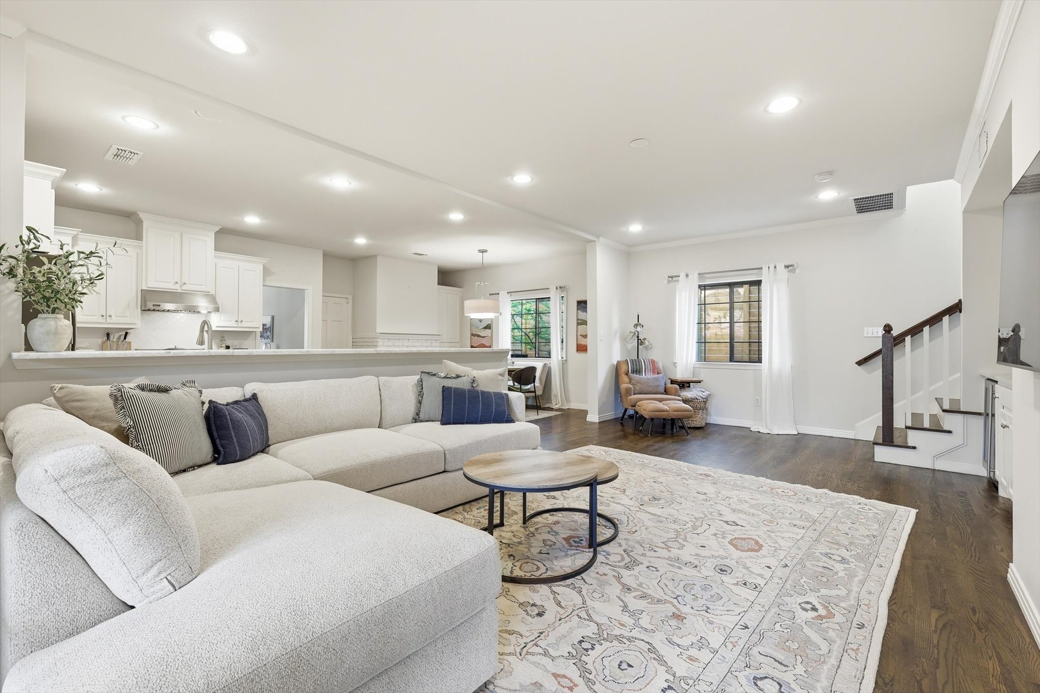 6631 Sunnyland Lane Dallas TX 75214