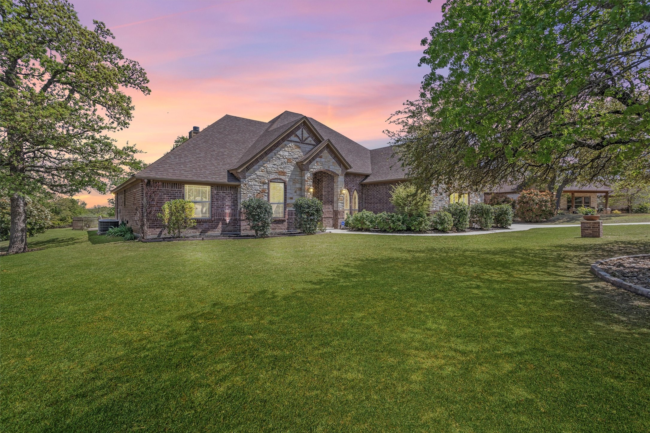 461 Ellis Creek Lane Weatherford TX 76085