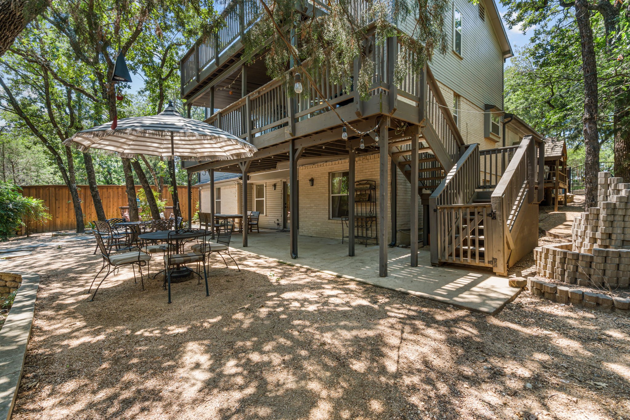 2930 Peninsula Drive Grapevine TX 76051
