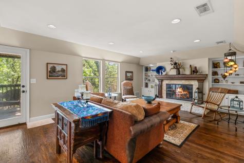 2930 Peninsula Drive Grapevine TX 76051