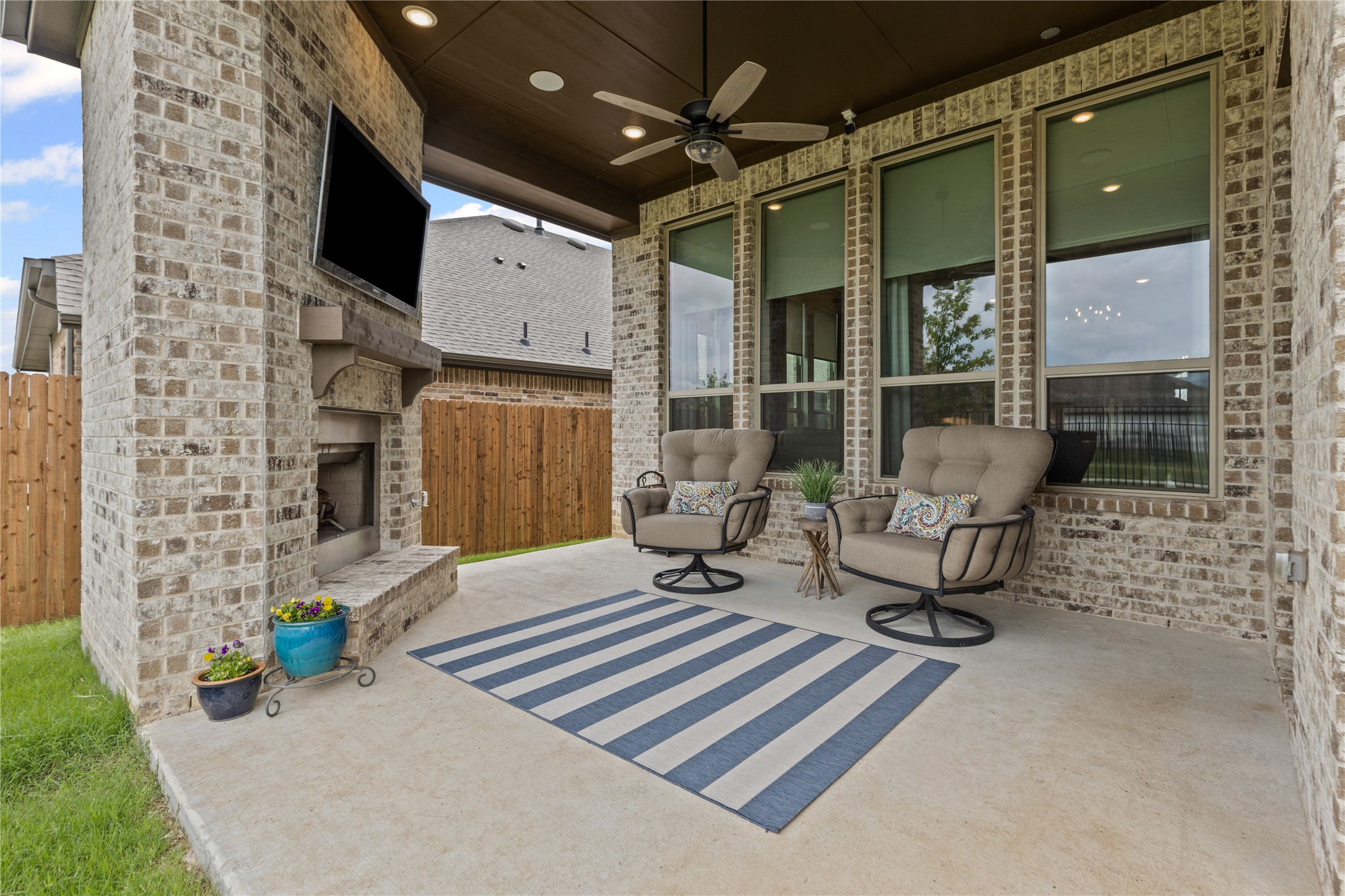 7741 Pondview Lane Fort Worth TX 76123
