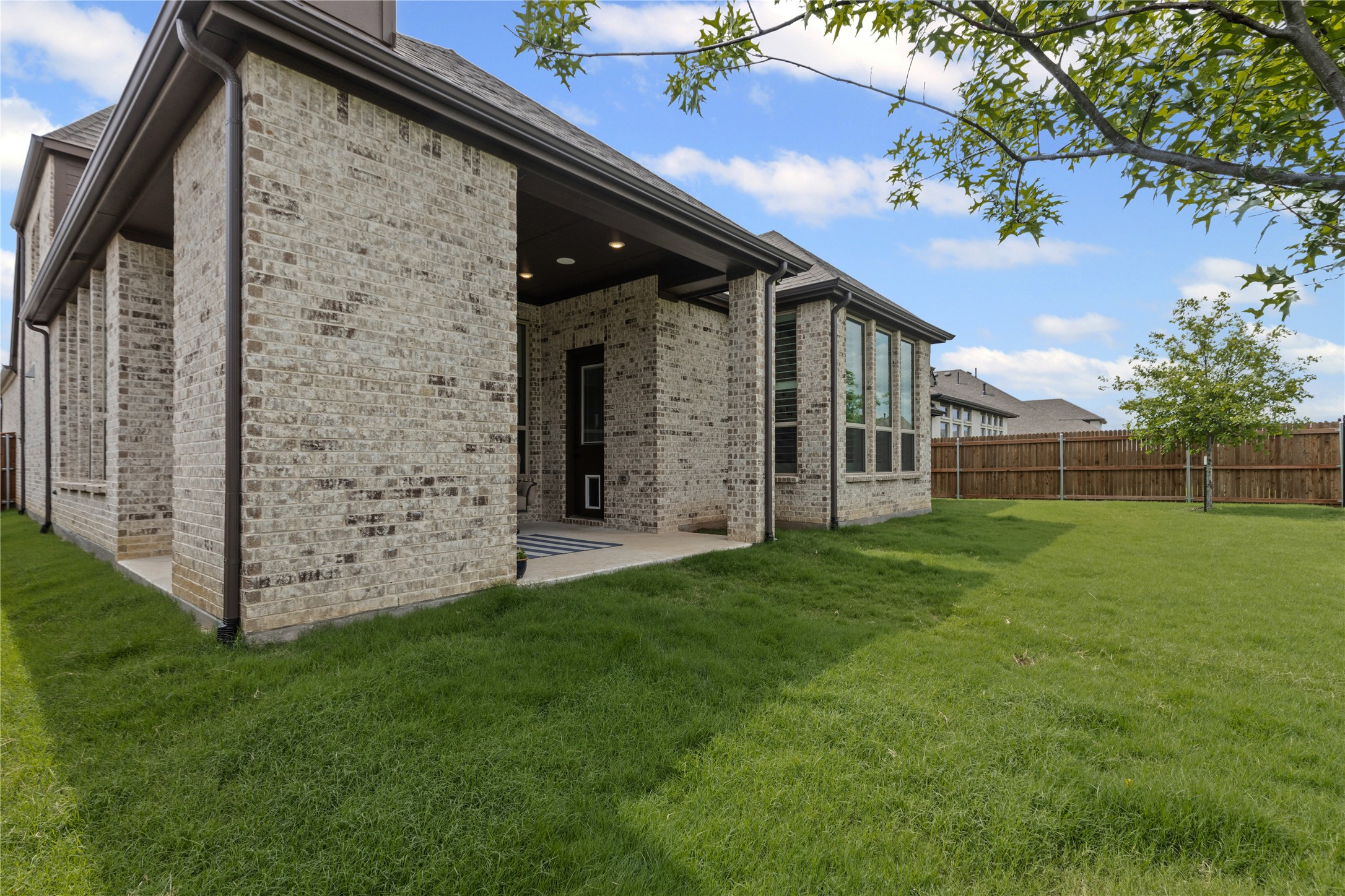 7741 Pondview Lane Fort Worth TX 76123