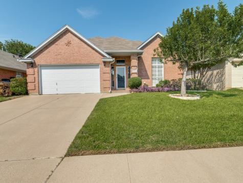 2921 Timber Creek Trail Fort Worth TX 76118