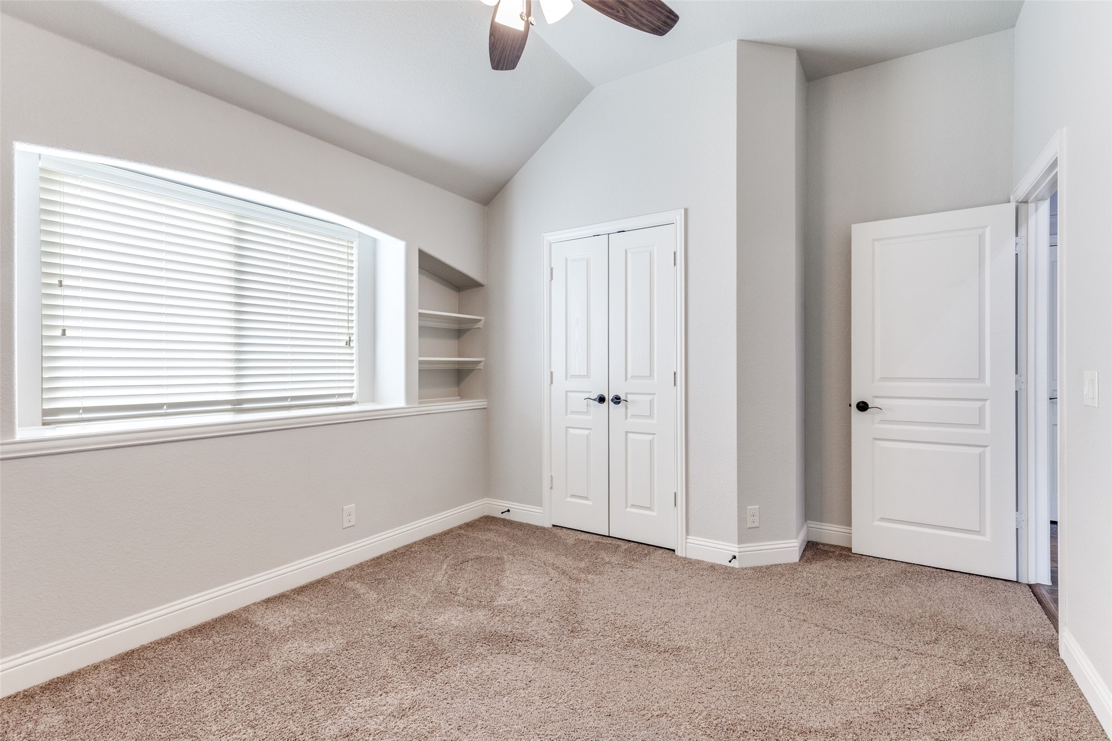 1119 Kettlewood Drive Justin TX 76247