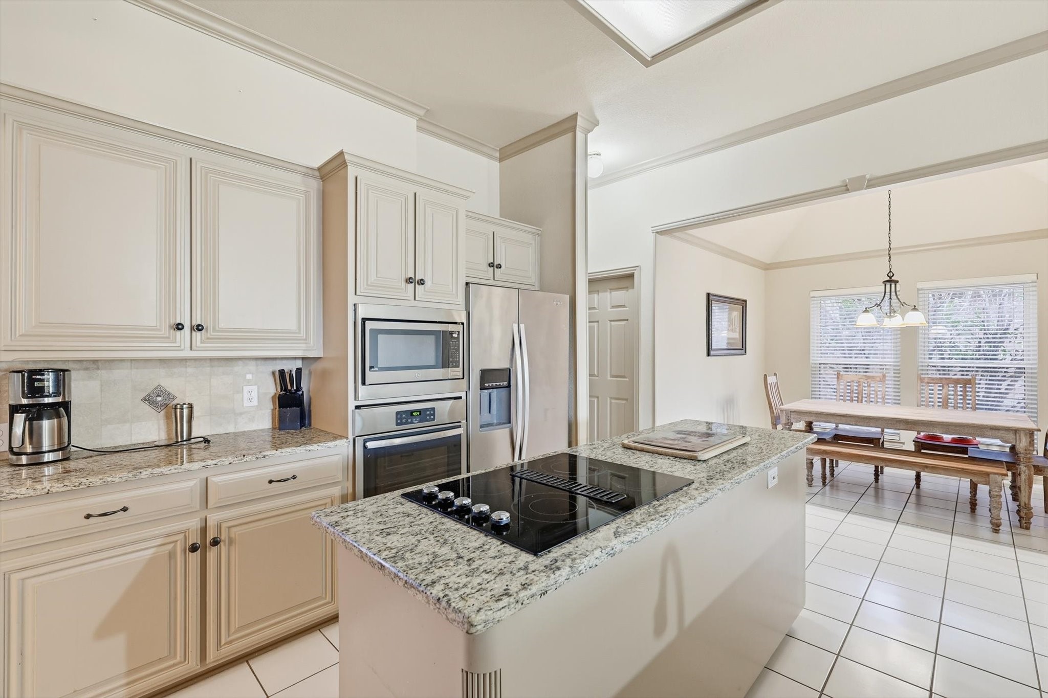 3318 Summergrove Drive Arlington TX 76001