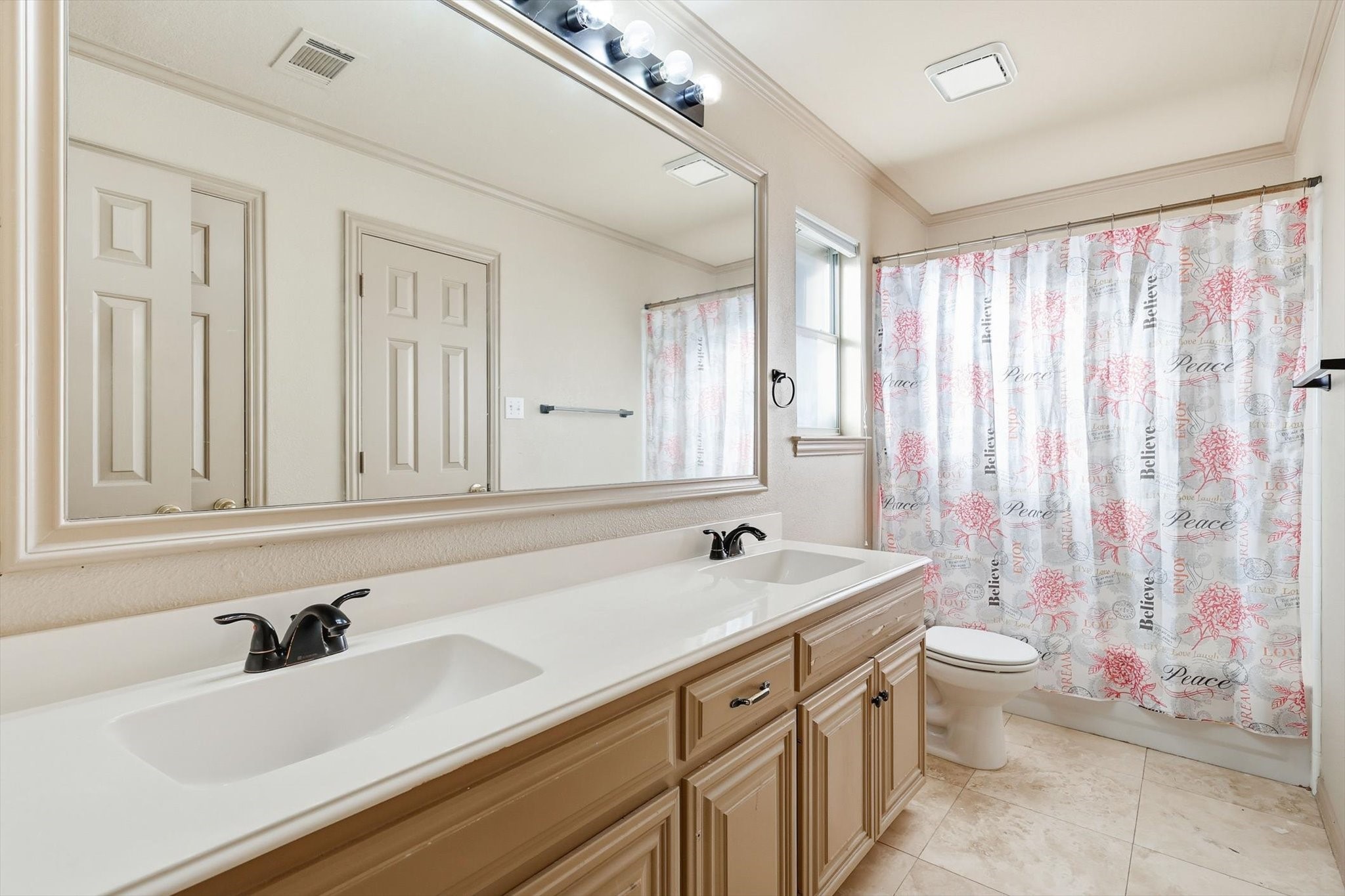 3318 Summergrove Drive Arlington TX 76001