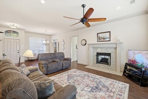 3318 Summergrove Drive Arlington TX 76001