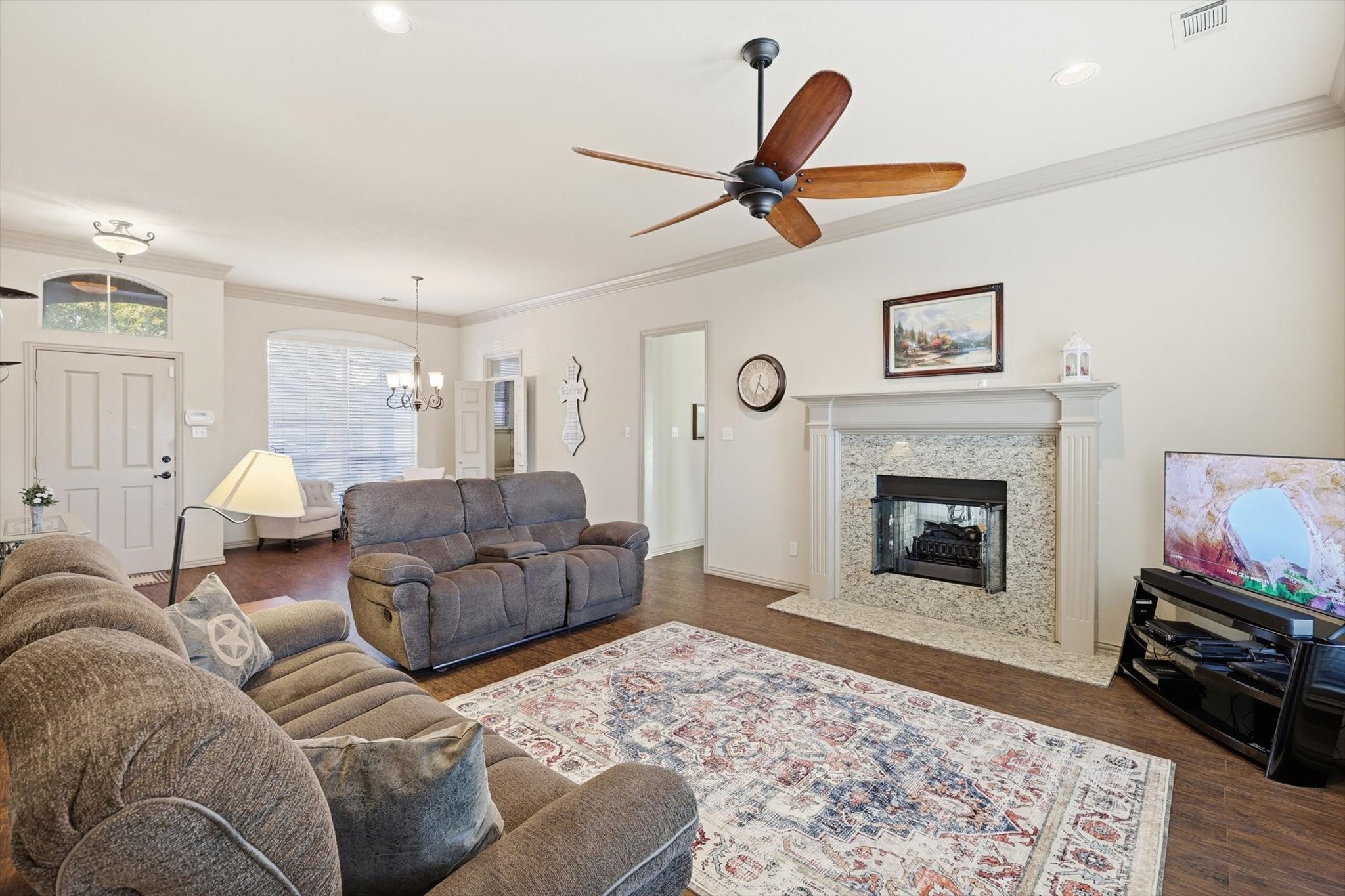 3318 Summergrove Drive Arlington TX 76001
