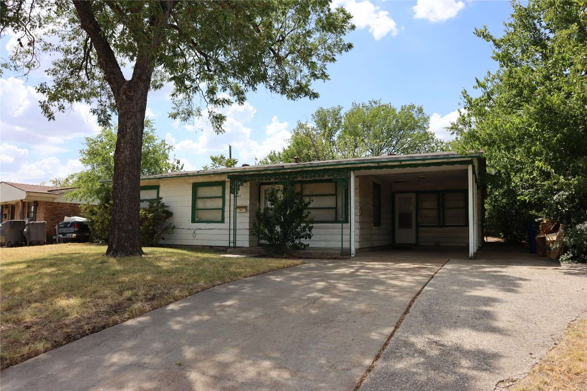 11949 Hoblitzelle Drive Dallas TX 75243