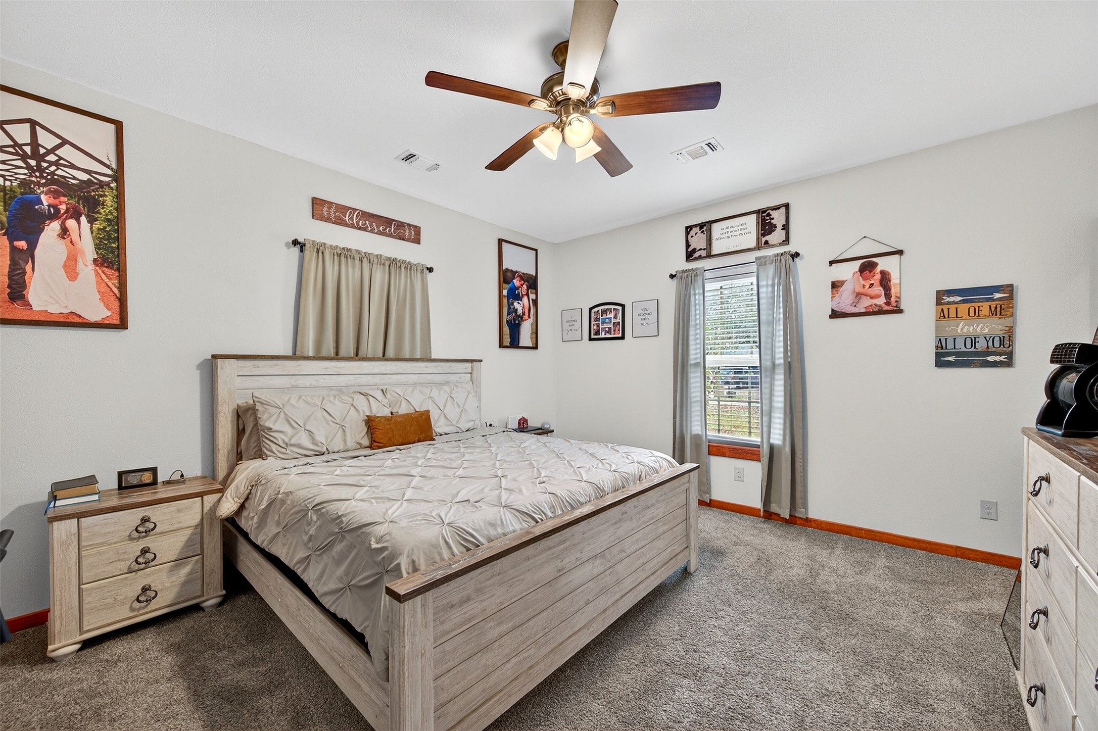 203 Mockingbird Street Ector TX 75439