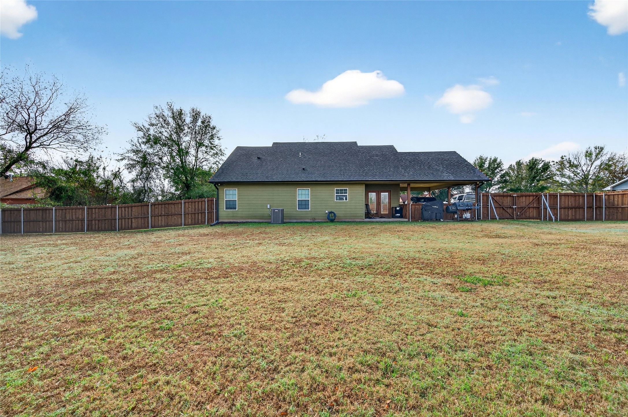 203 Mockingbird Street Ector TX 75439