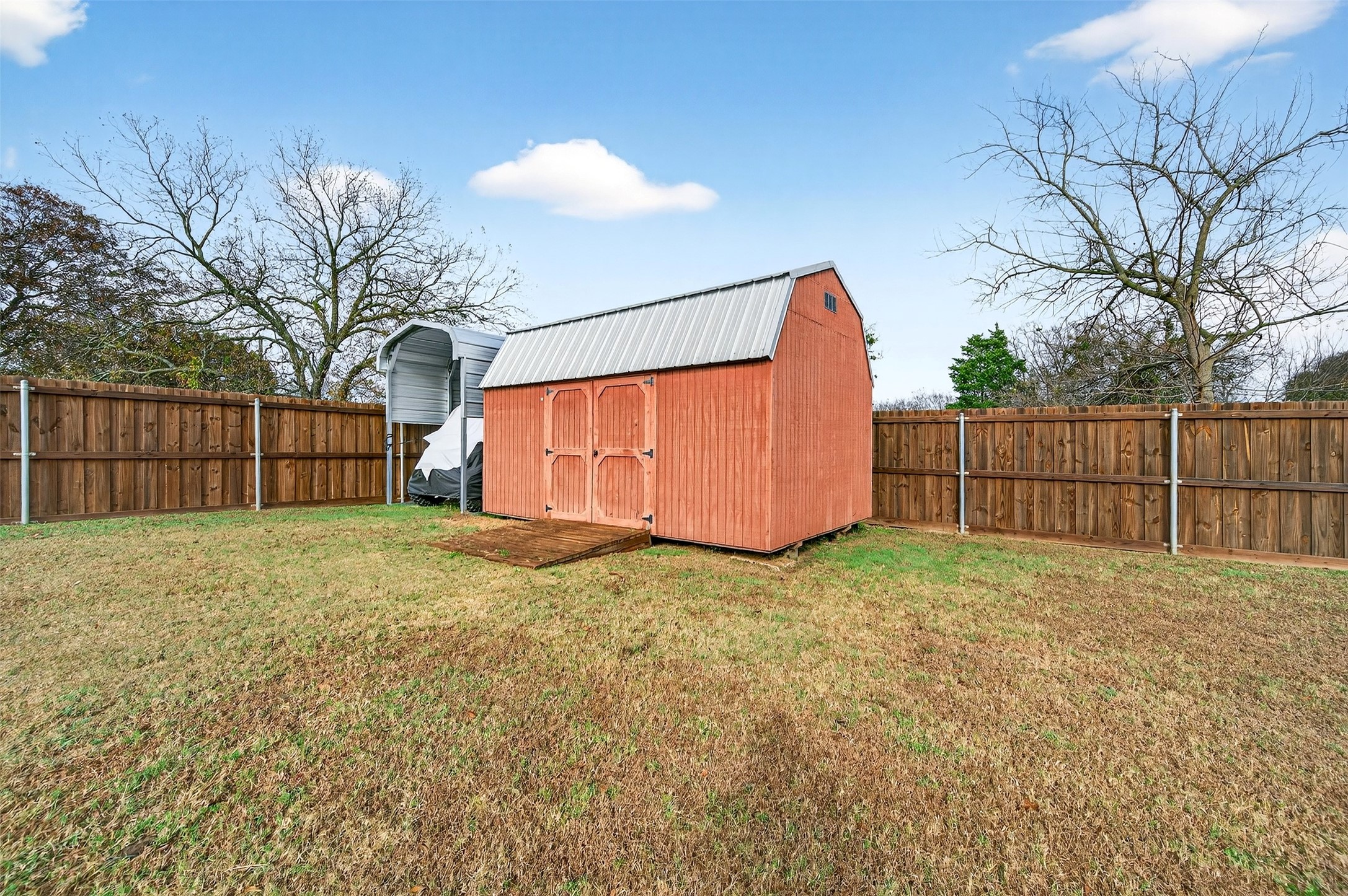 203 Mockingbird Street Ector TX 75439