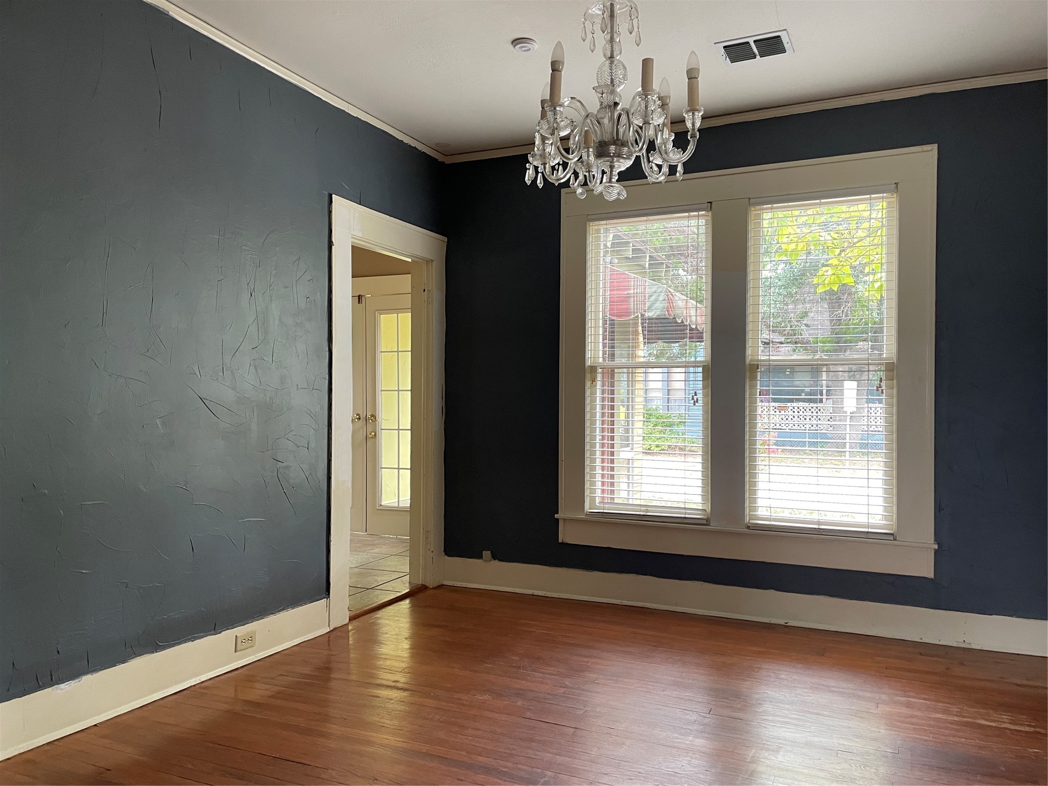 300 S Prairieville Street Athens TX 75751
