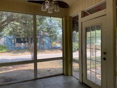 300 S Prairieville Street Athens TX 75751
