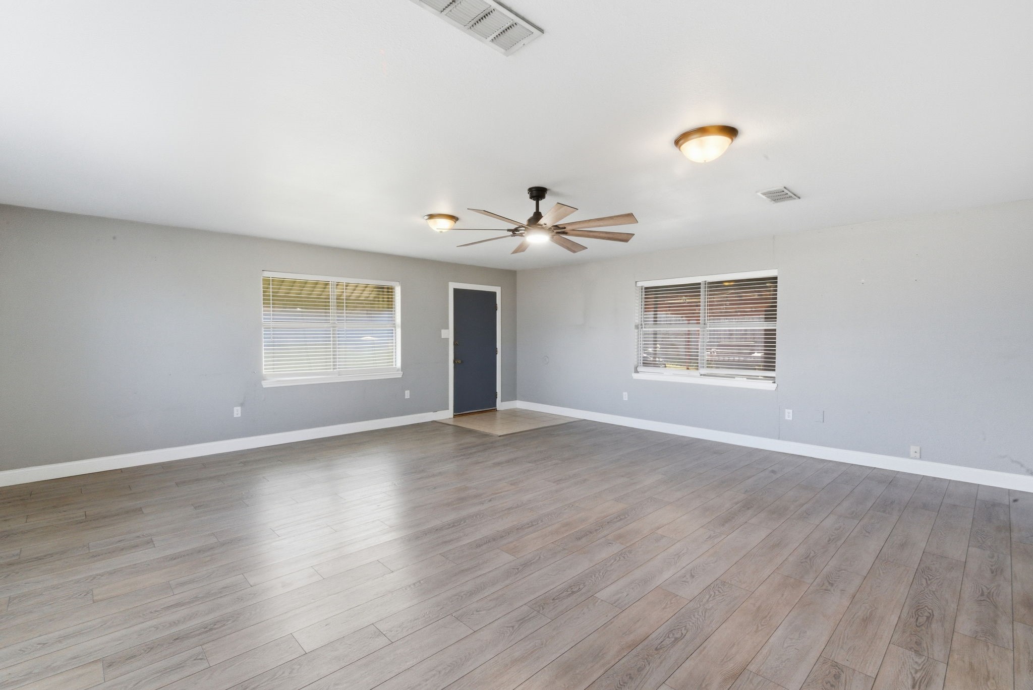 504 N Hall Street Hamilton TX 76531